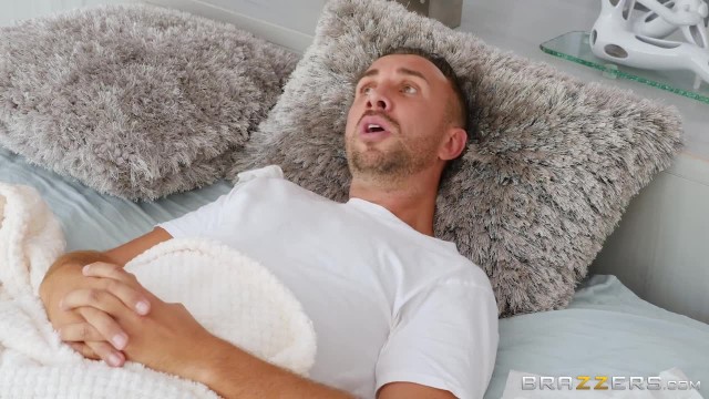 Татуированная бабища в чулках пришла к опытному любовнику для траха - #2