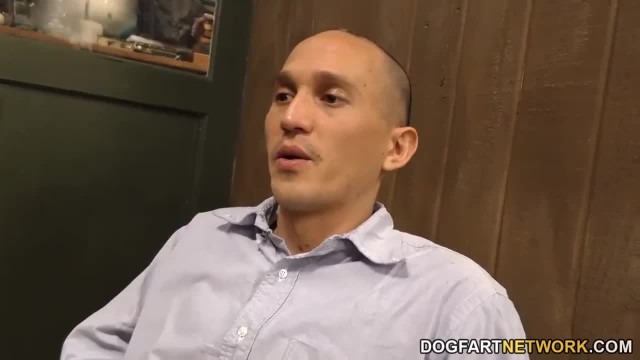 Старый негр оттрахал молодую блондинку на глазах мужа - #7