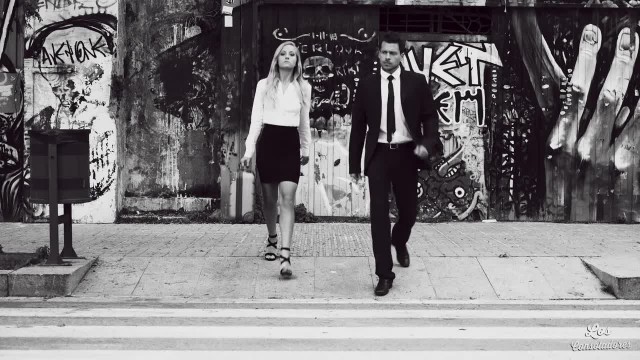 Стройная жена и молодая любовница трахаются в оргии втроём с мужиком - #1